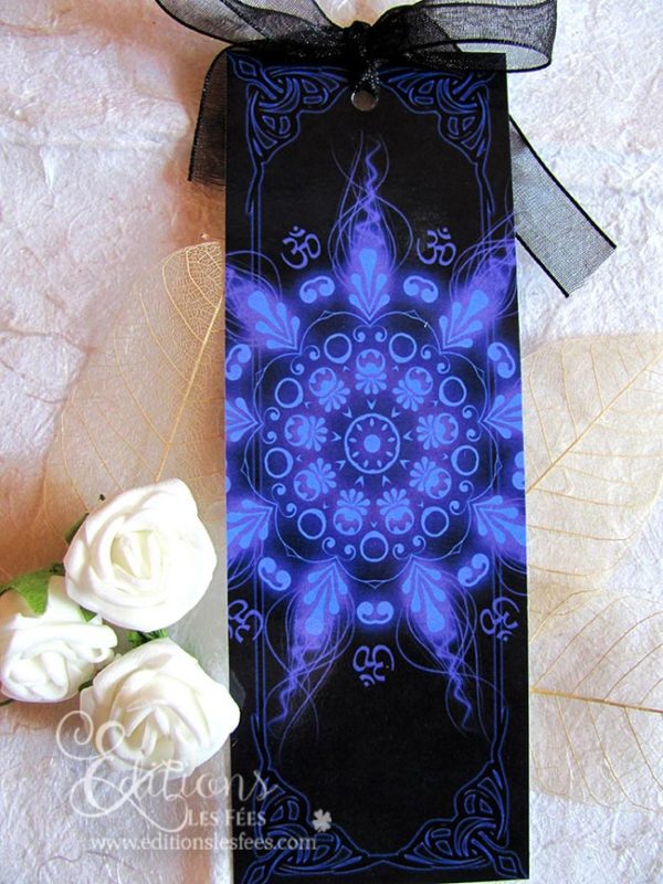 crown chakra sahasrara bookmark, yoga bookmark, art bookmarks, fine art bookmarks, illustrated bookmarks,marque page esoterique, papeterie ésoterique, Marque pages féerique, Marques pages féeriques, marquepage fée, Marquepages collection féerie,marques pages, marque pages fées, marque page dragon, marque page elfe, marque page lutin, marque page énchantés, Marque Page Fée, MarquePages Fées, marque page gothique, vente en gros, vente en gros marques pages, vente en gros papeterie, grossiste papeterie, grossiste féeriques, grossiste ésoterique, fournisseur ésoteriques, fournisseur féeriques, fournisseur papeterie, éditions les fées, alysa graphique, shabby fée, shabby fae, shabbyfee, boutique féerique, boutique ésoterique, vente en ligne, vente en ligne ésoteriques, vente en ligne fées